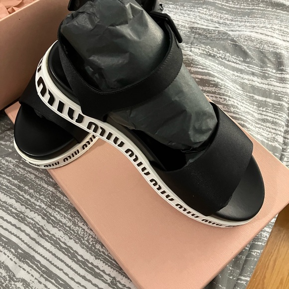 Miu Miu sandles - Picture 2 of 5